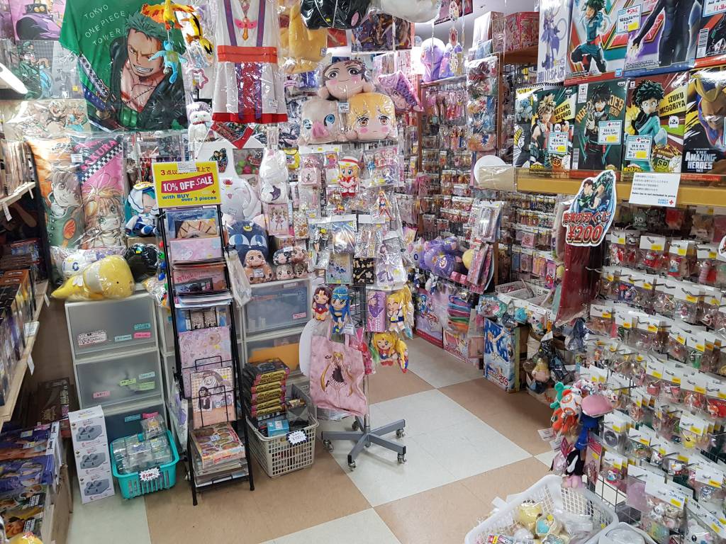Robot+Robot interior - tokyo toy stores