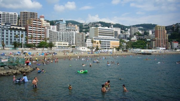 Every summer, Atami Sun Beach becomes a popular spot for the local beach-goers.